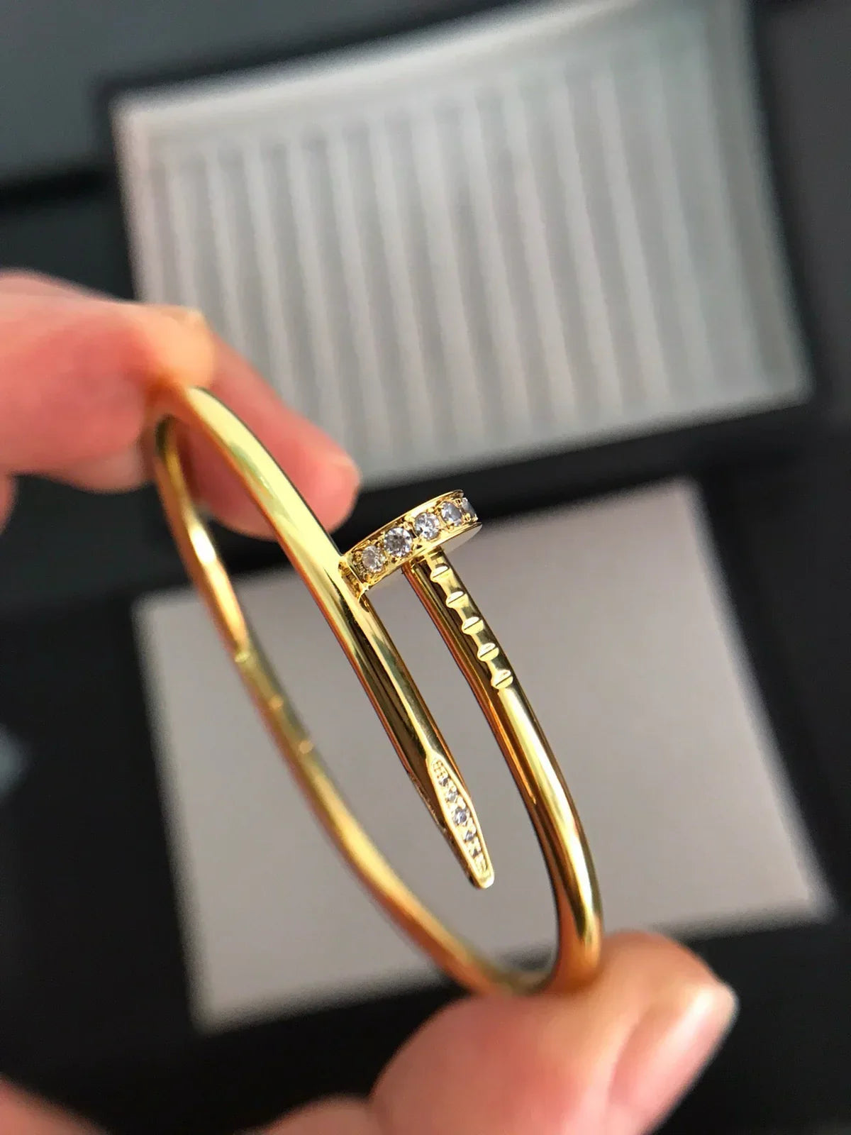 [Saipan]JUSTE UN CLOU 3.5MM CLASSIC DIAMOND BANGLE