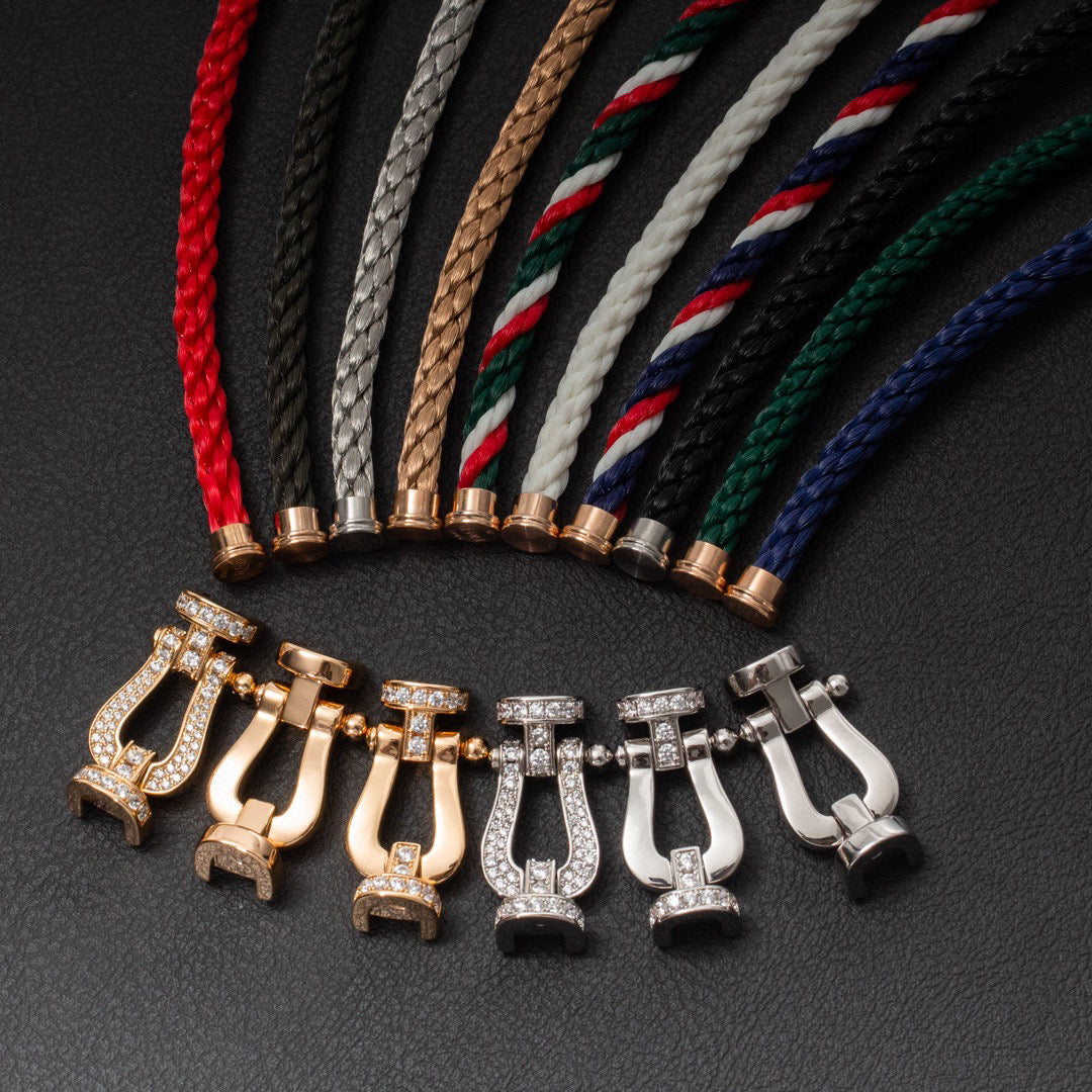 [Saipan]FORCE LARGE HORSESHOE HALF DIAMOND BRACELET - GOLD