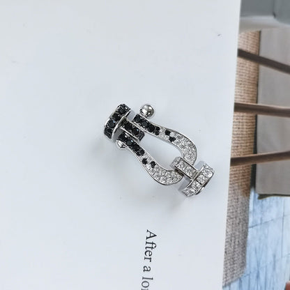 [Saipan]FORCE LARGE HORSESHOE BLACK & WHITE DIAMOND BRACELET - WHITE GOLD
