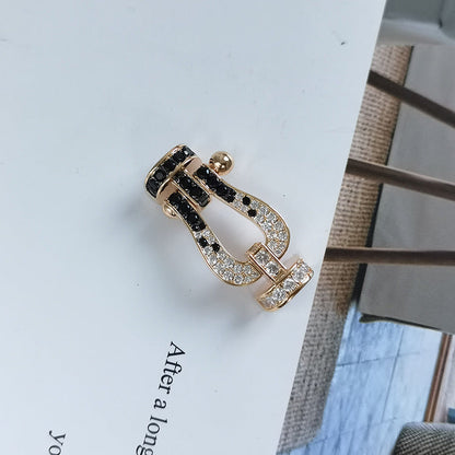 [Saipan]FORCE LARGE HORSESHOE BLACK & WHITE DIAMOND BRACELET - WHITE GOLD
