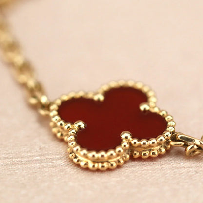 [Saipan]LUCKY CLOVER 5-MOTIF BRACELET - RED CARNELIAN COLLECTION