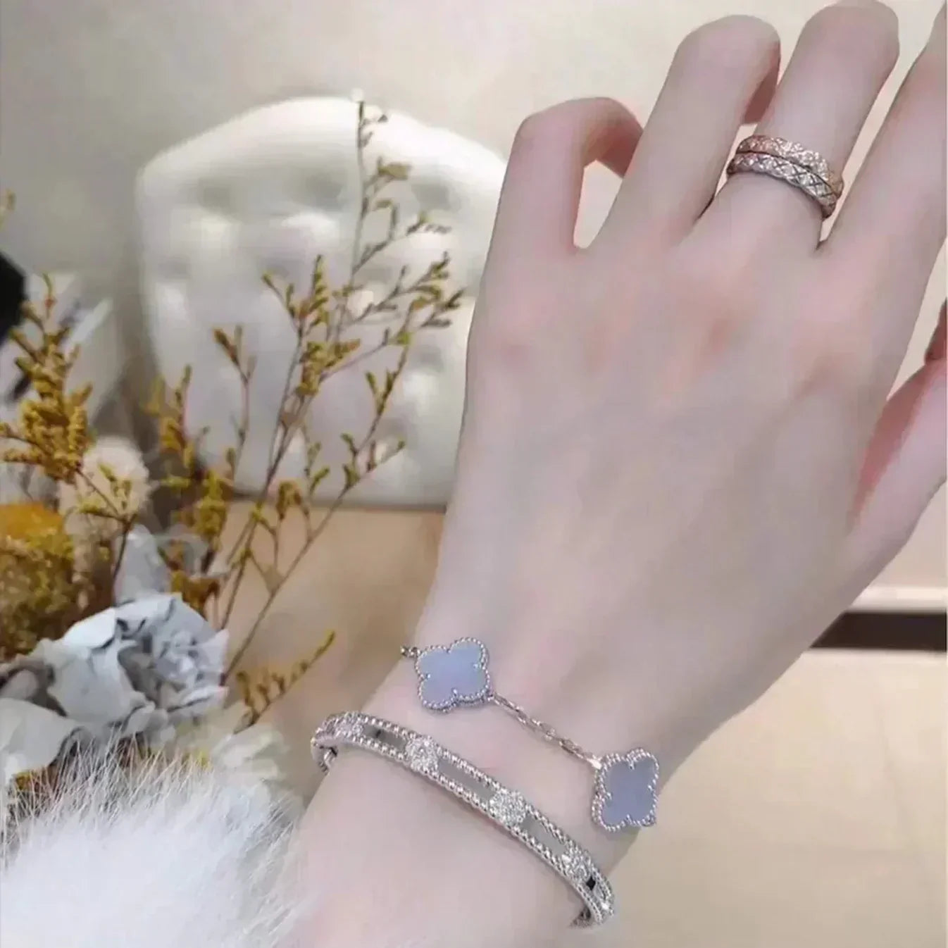 [Saipan]LUCKY CLOVER 5-MOTIF BRACELET - PURPLE CHALCEDONY COLLECTION