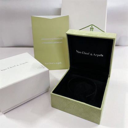 [Saipan]CLOVER BRAND JEWELRY BOX