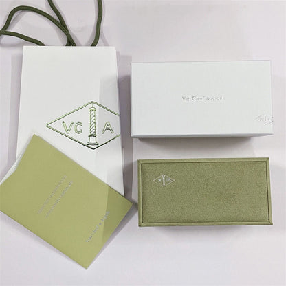 [Saipan]CLOVER BRAND JEWELRY BOX