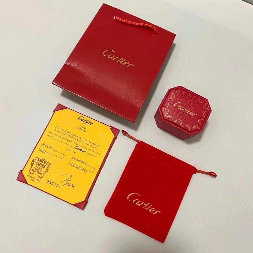[Saipan]LOVE & CLOU BRAND JEWELRY BOX