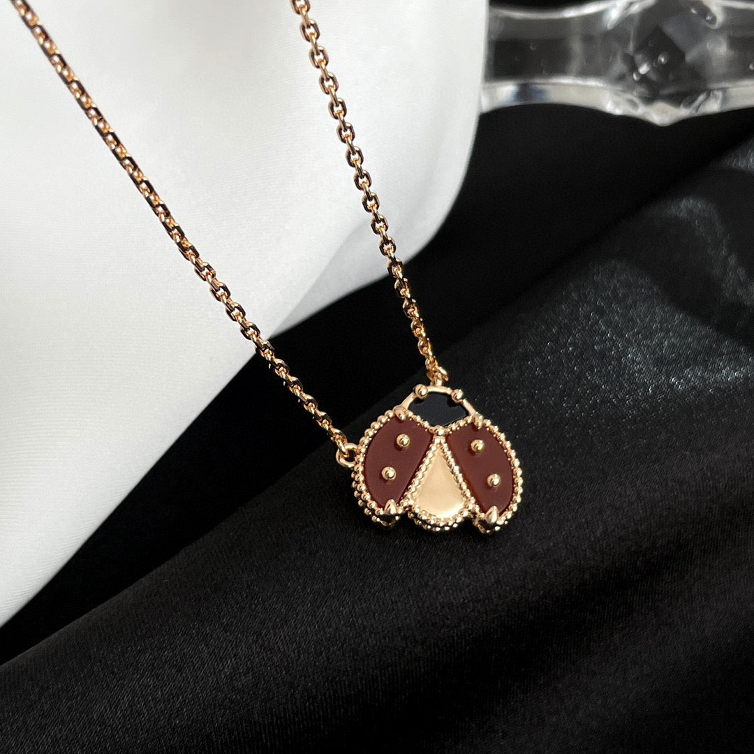 [Saipan]LUCKY CARNELIAN LADYBUG CHARM NECKLACE