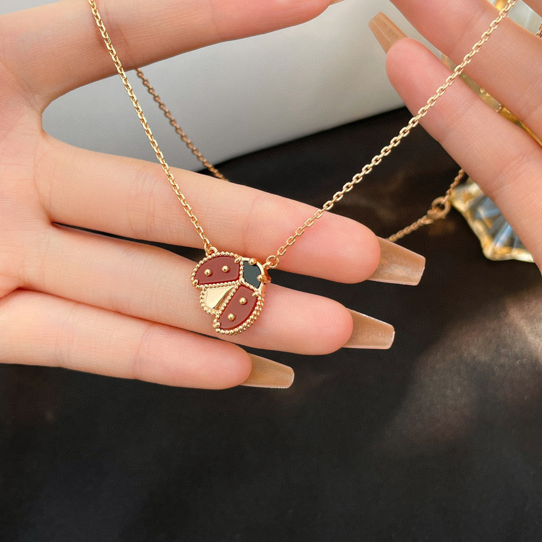 [Saipan]LUCKY CARNELIAN LADYBUG CHARM NECKLACE