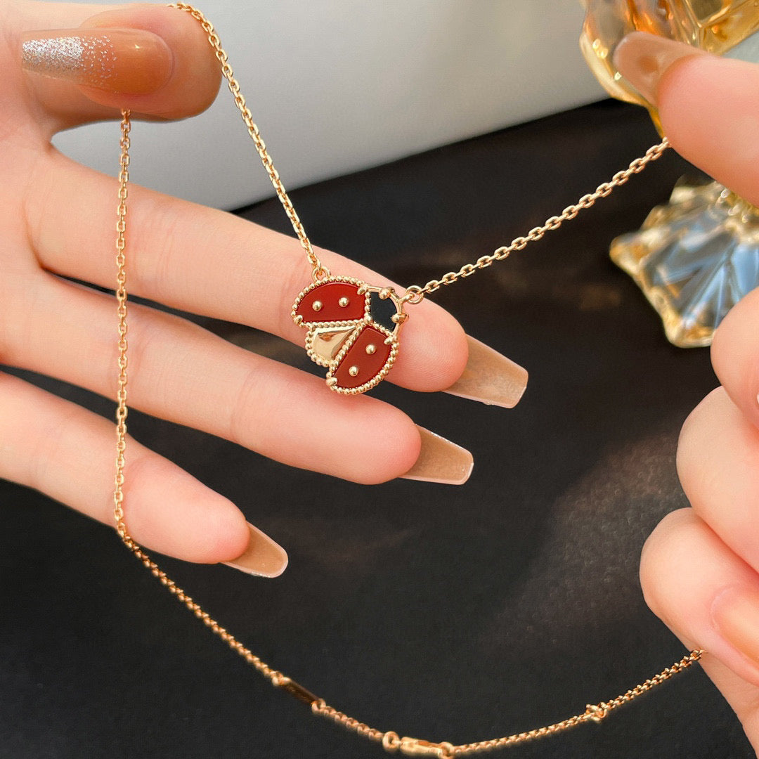 [Saipan]LUCKY CARNELIAN LADYBUG CHARM NECKLACE