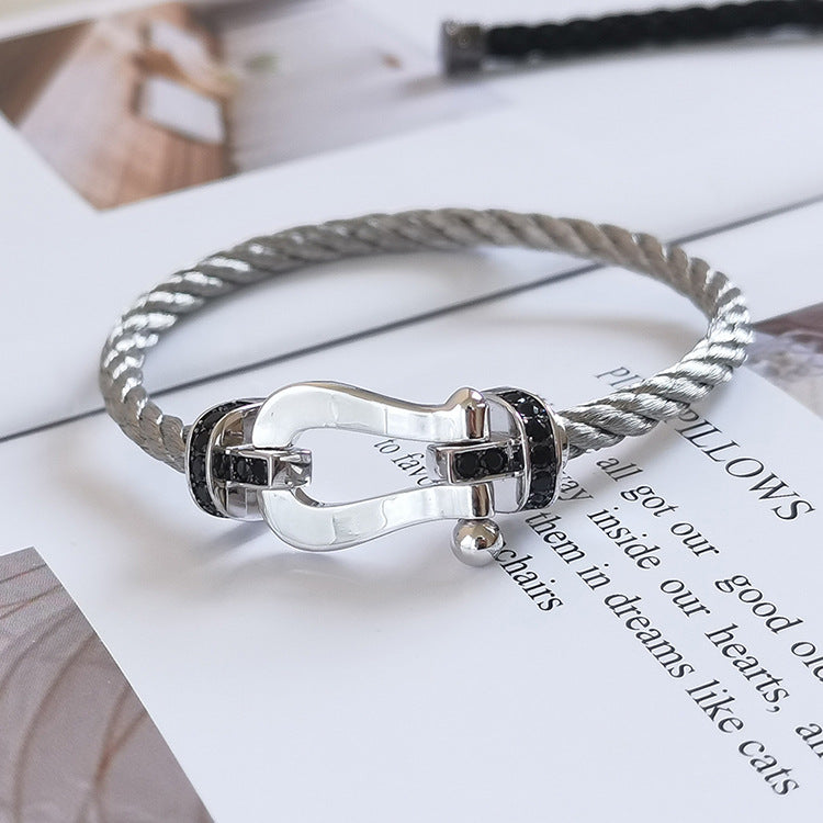 [Saipan]FORCE LARGE HORSESHOE BLACK DIAMOND BRACELET - WHITE GOLD