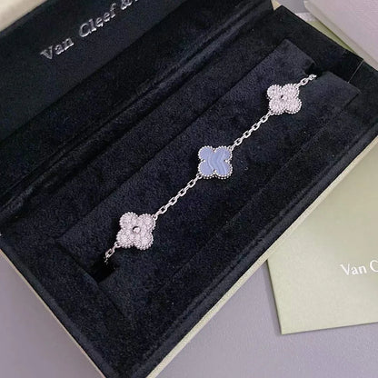 [Saipan]LUCKY CLOVER 5-MOTIF BRACELET - PURPLE CHALCEDONY COLLECTION
