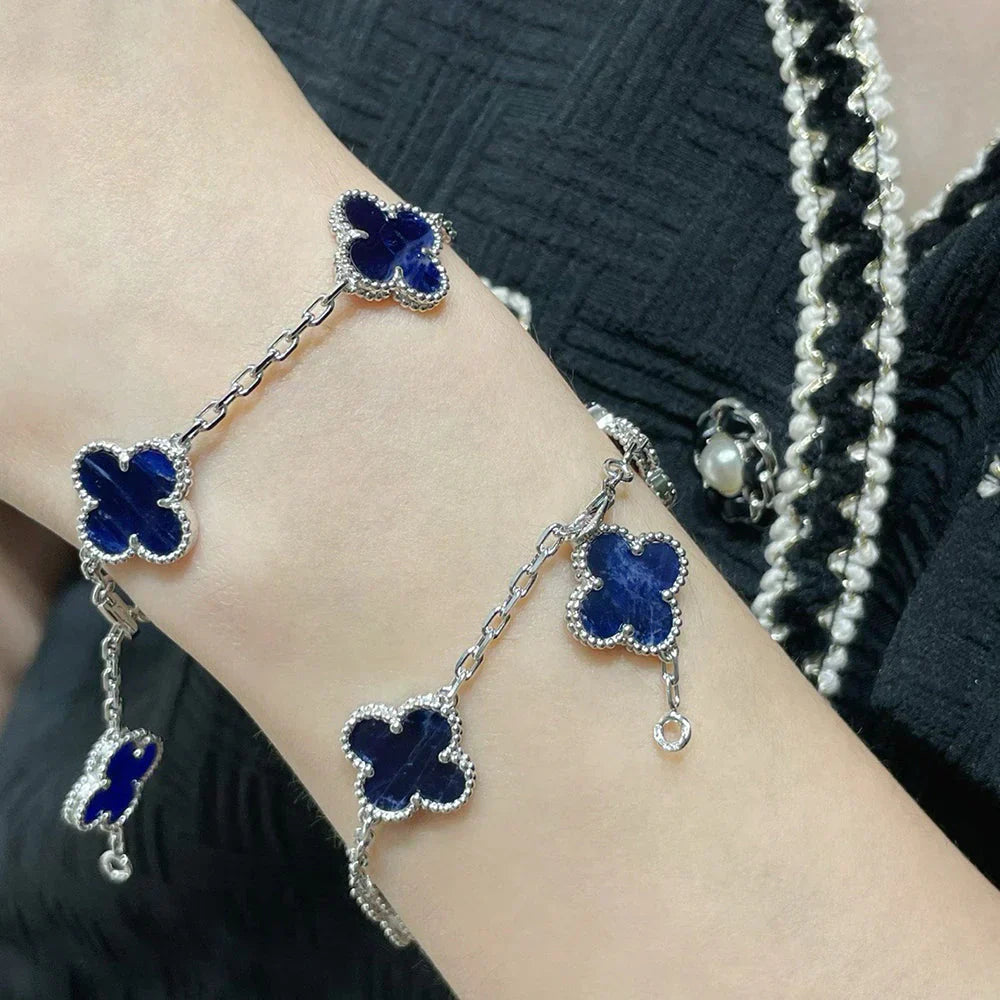 [Saipan]LUCKY CLOVER 5-MOTIF BRACELET - PIETERSITE COLLECTION