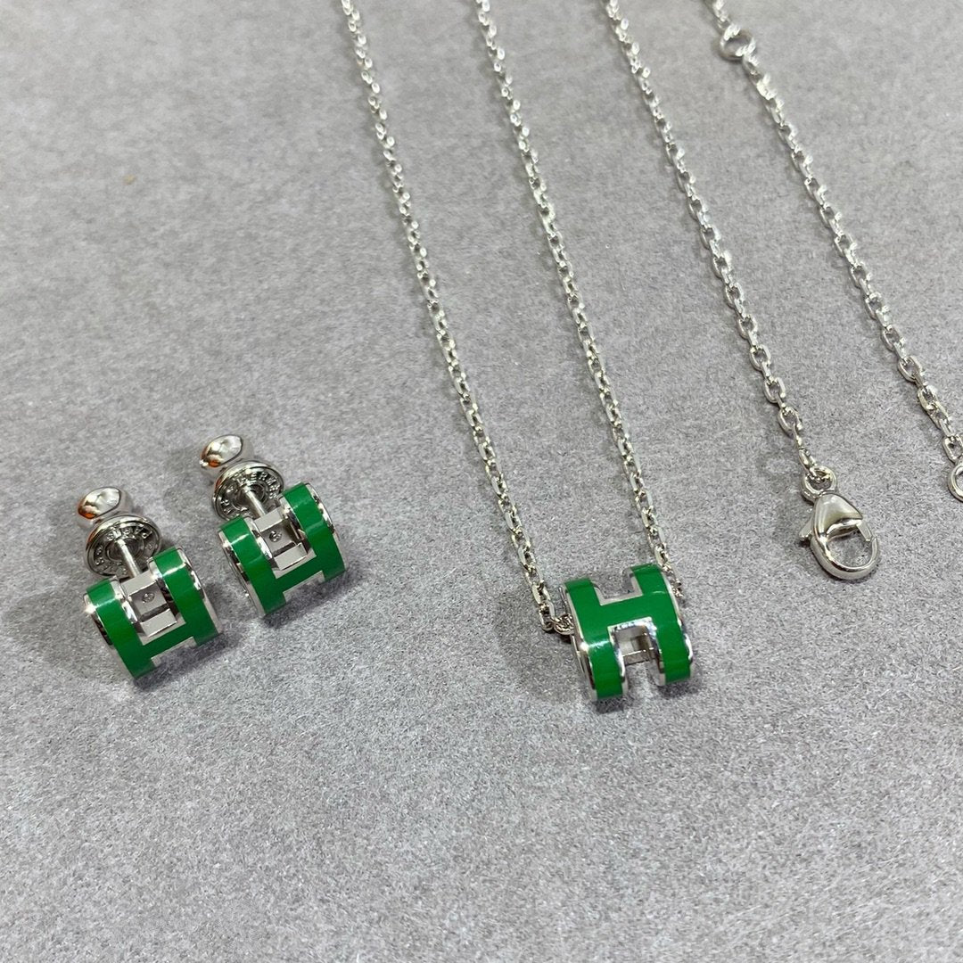[Saipan]POP H GREEN NECKLACE SILVER AND GOLD