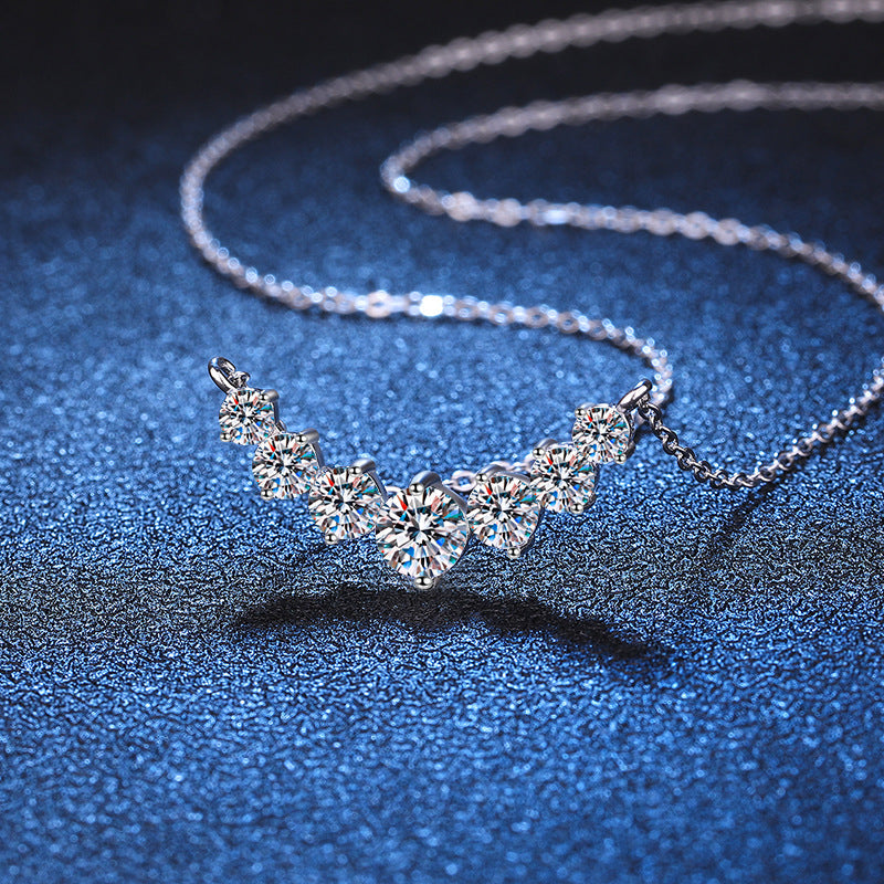 [Saipan]MINIMALIST CURVED SMILE MOISSANITE NECKLACE