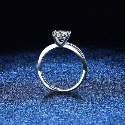 [Saipan]ELEGANT 4-PRONG CROSSOVER MOISSANITE ENGAGEMENT RING