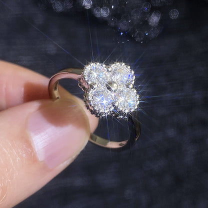 [Saipan]ELEGANT FOUR-LEAF CLOVER MOISSANITE RING