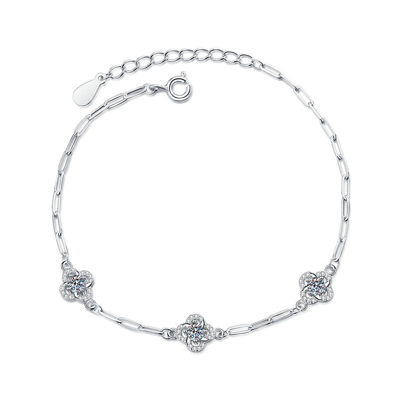 [Saipan]TRIPLE-CLOVER MOISSANITE BRACELET