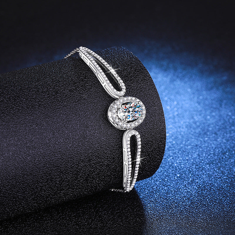 [Saipan]"PIGEON'S EGG" TEARDROP MOISSANITE BRACELET