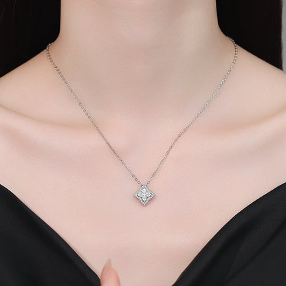 [Saipan]STAR-CLOVER MOISSANITE NECKLACE