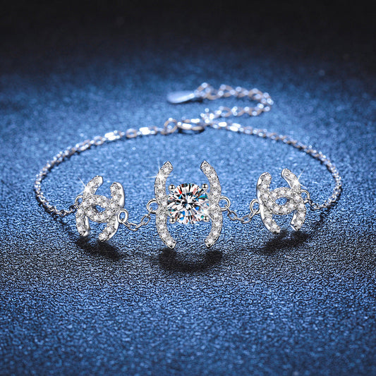 [Saipan]CLASSIC INTERLOCKING MOISSANITE BRACELET