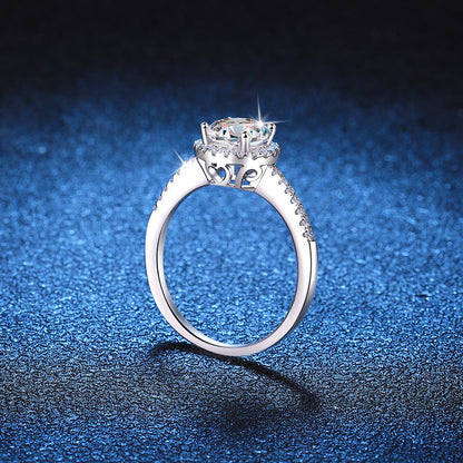 [Saipan]RADIANT ROUND HALO MOISSANITE ENGAGEMENT RING