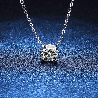 [Saipan]CLASSIC FOUR-PRONG SOLITAIRE MOISSANITE NECKLACE