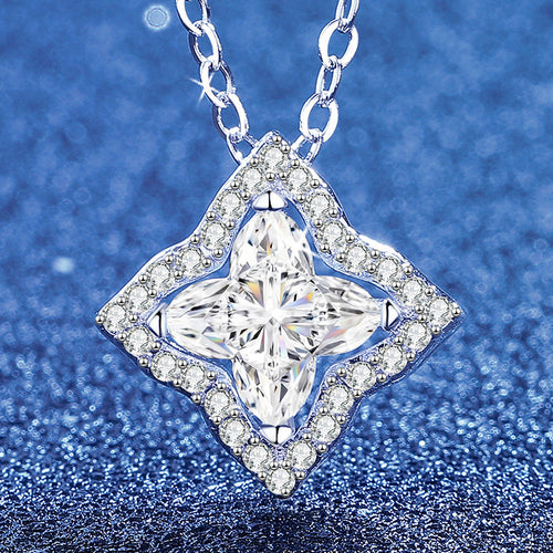 [Saipan]STAR-CLOVER MOISSANITE NECKLACE