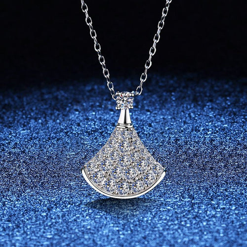 [Saipan]ELEGANT FAN-SHAPED MOISSANITE PENDANT NECKLACE