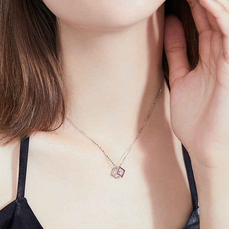 [Saipan]GEOMETRIC SUGAR-CUBE MOISSANITE NECKLACE