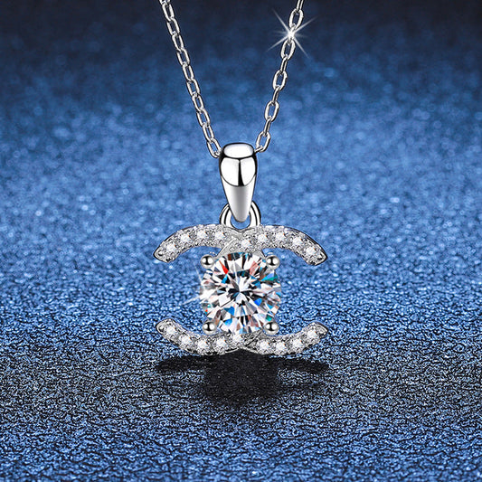 [Saipan]CLASSIC INTERLOCKING MOISSANITE PENDANT NECKLACE