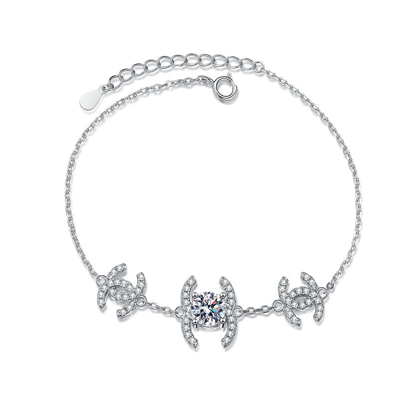 [Saipan]CLASSIC INTERLOCKING MOISSANITE BRACELET