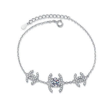 [Saipan]CLASSIC INTERLOCKING MOISSANITE BRACELET