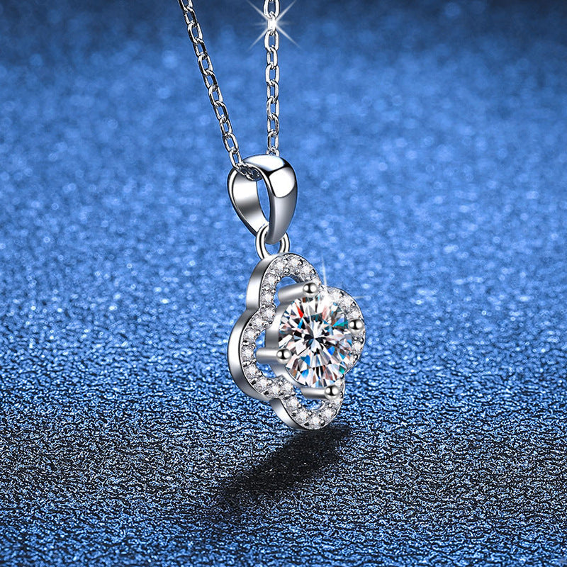 [Saipan]CLASSIC CLOVER MOISSANITE PENDANT NECKLACE