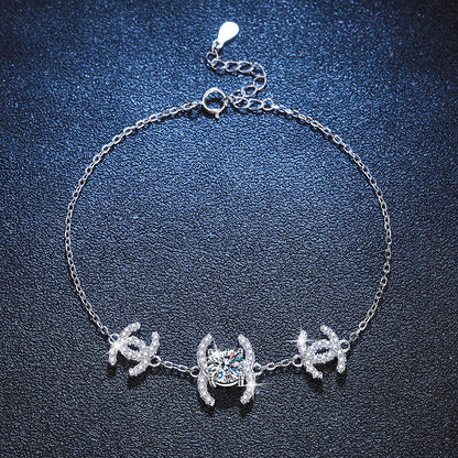 [Saipan]CLASSIC INTERLOCKING MOISSANITE BRACELET