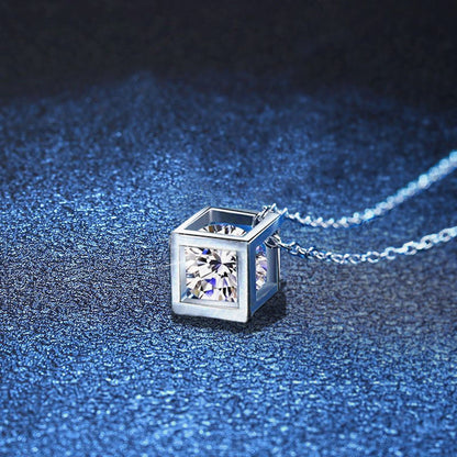 [Saipan]GEOMETRIC SUGAR-CUBE MOISSANITE NECKLACE