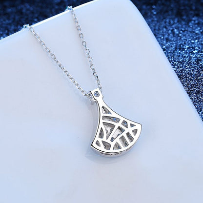 [Saipan]ELEGANT FAN-SHAPED MOISSANITE PENDANT NECKLACE