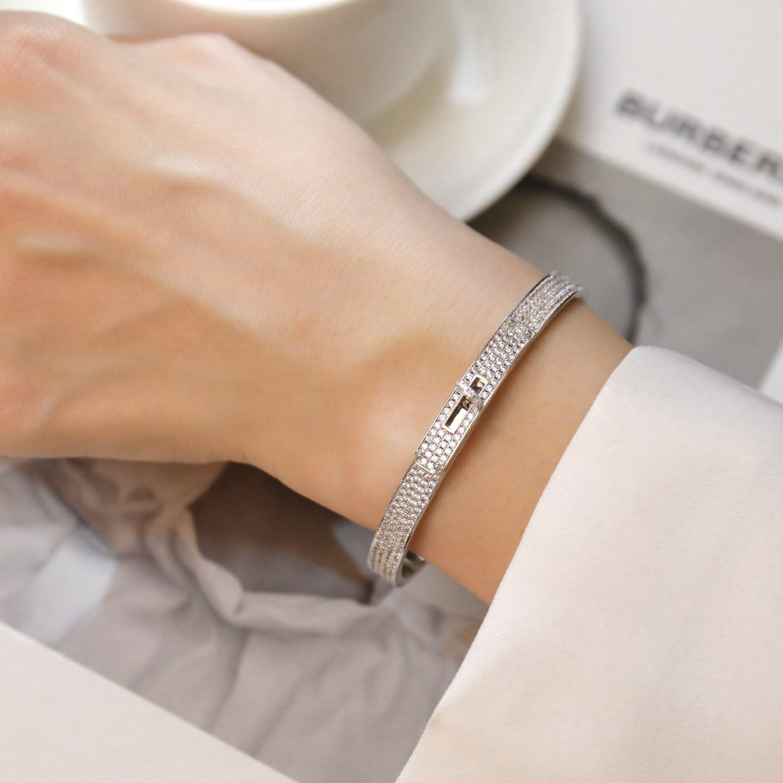 [Saipan]KELLY BRACELET DIAMOND PAVED