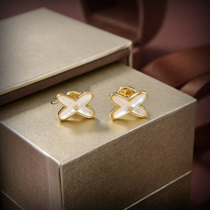 [Saipan]JEUX DE WHITE MOP GOLD DIAMOND EARRINGS