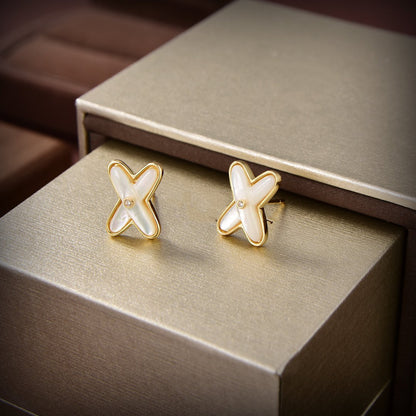 [Saipan]JEUX DE WHITE MOP GOLD DIAMOND EARRINGS