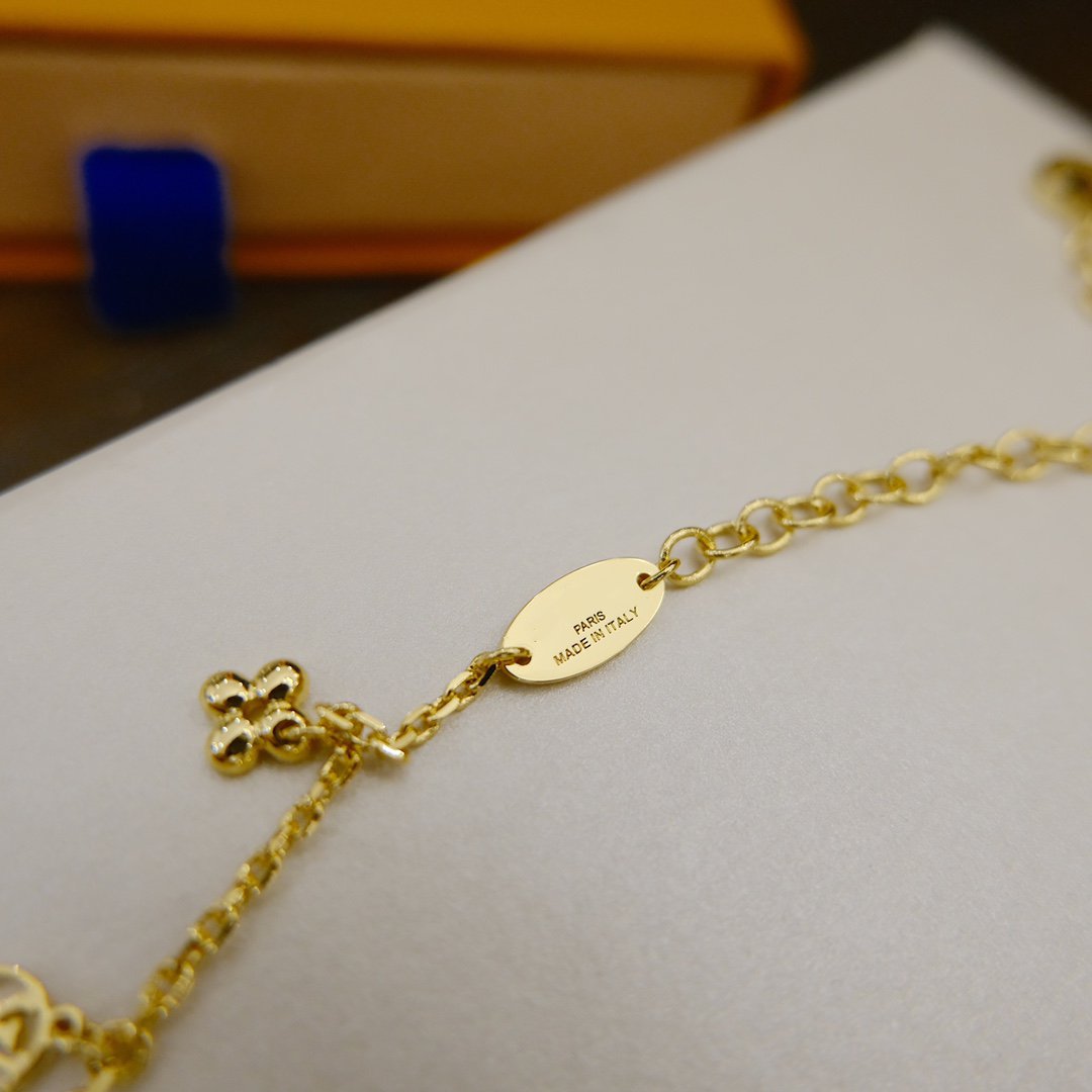 [Saipan]BLOOMING SUPPLE NECKLACE BRASS