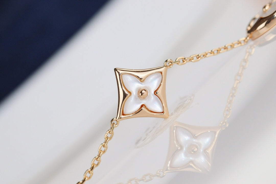[Saipan]LEAF CLOVER BRACELET