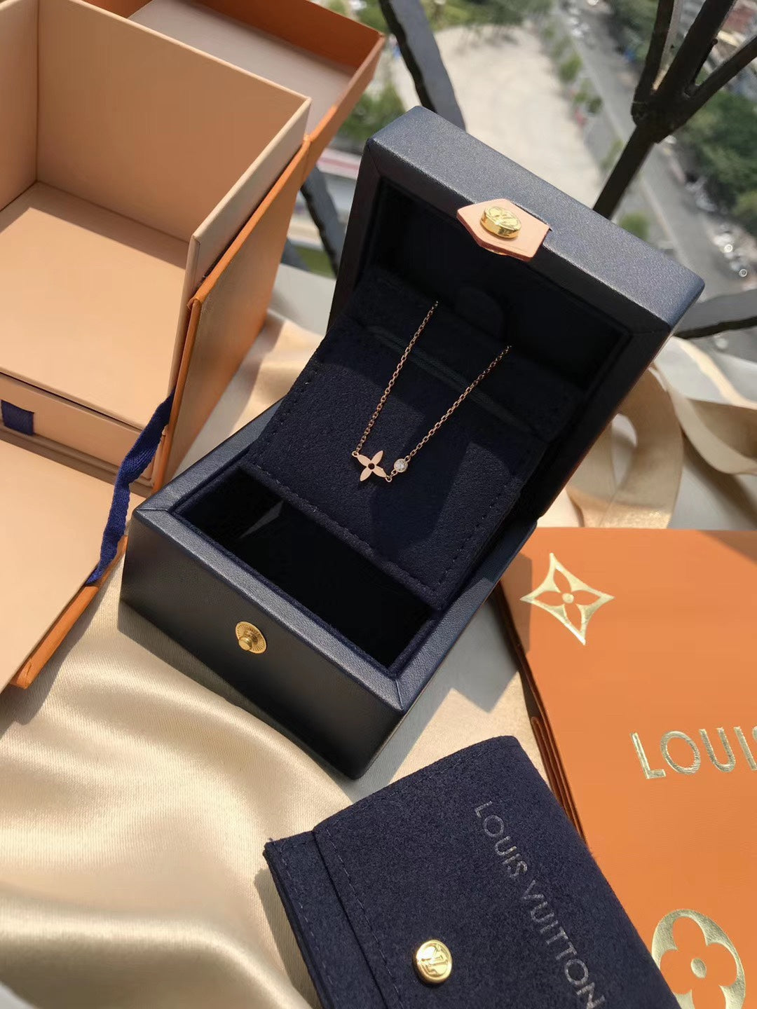 [Saipan]BLOSSOM PENDANT ROSE GOLD AND DIAMOND