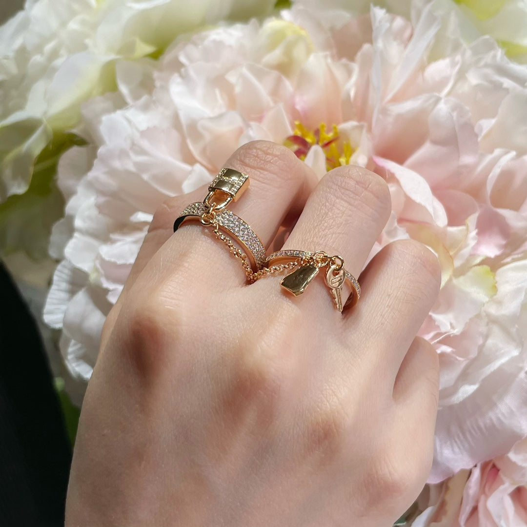 [Saipan]HM KELLY CLOCHETTE DOUBLE RING IN  WITH DIAMONDS