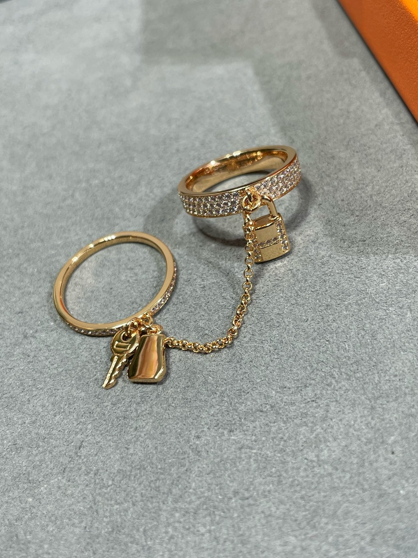 [Saipan]HM KELLY CLOCHETTE DOUBLE RING IN  WITH DIAMONDS