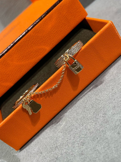 [Saipan]HM KELLY CLOCHETTE DOUBLE RING IN  WITH DIAMONDS