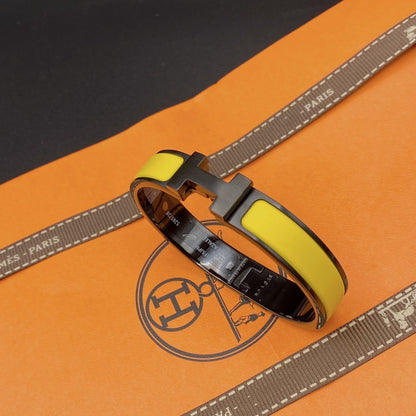 [Saipan]CLIC HM SO BLACK YELLOW BRACELET