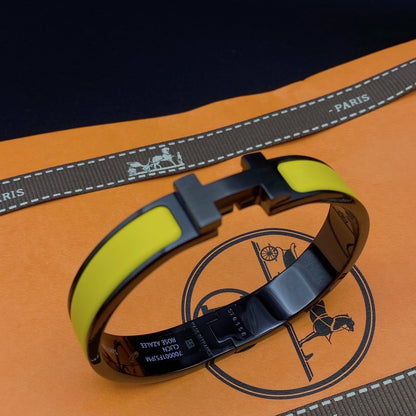 [Saipan]CLIC HM SO BLACK YELLOW BRACELET
