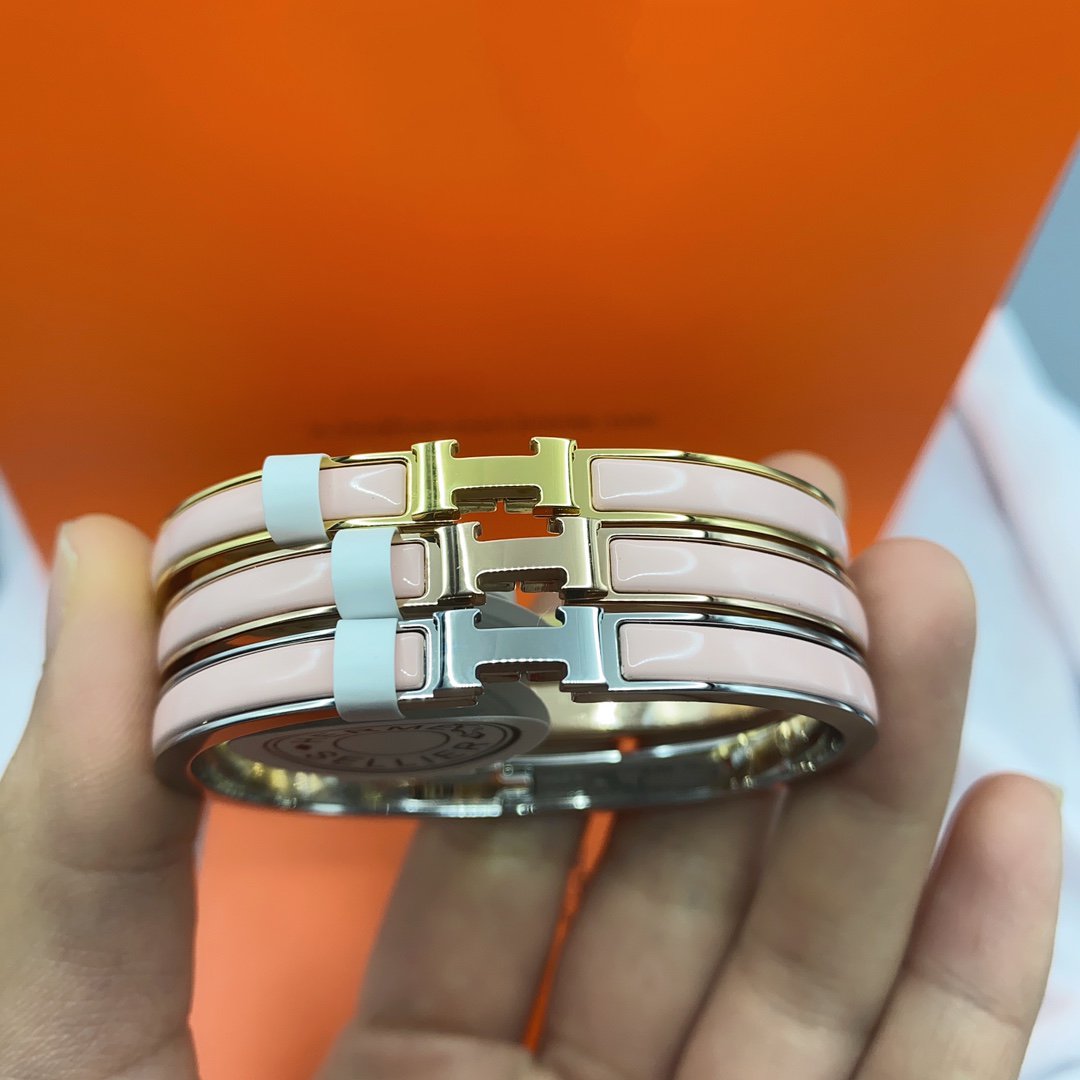 [Saipan]CLASSIC HM CLIC  PINK 8MM ENAMEL BRACELET