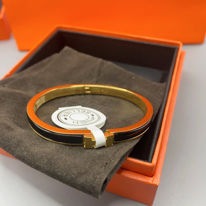 [Saipan]CLASSIC HM CLIC BLACK 8MM ENAMEL BRACELET