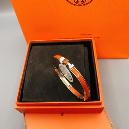 [Saipan]CLASSIC HM CLIC RED 8MM ENAMEL BRACELET
