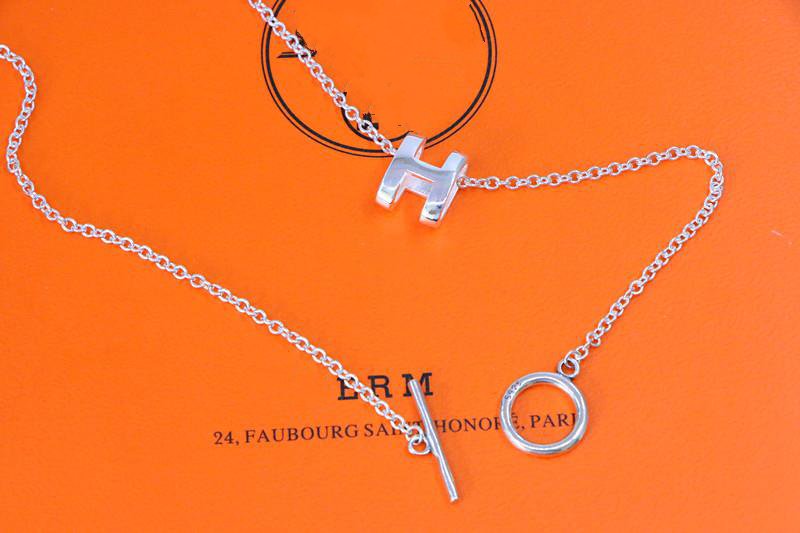 [Saipan]HM NECKLACE H LETTER OVAL SERIES